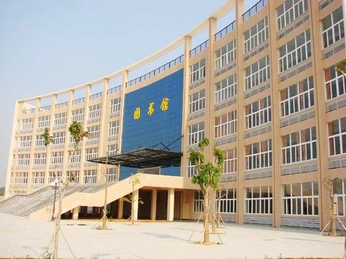 廈門海洋職業(yè)技術(shù)學(xué)院校園風景(108179)